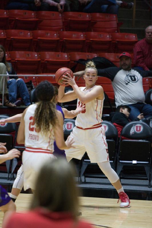 2016-12-17 14:15:14 ** Basketball, Damenbasketball, Daneesha Provo, Megan Jacobs, Utah Utes, Weber State ** 