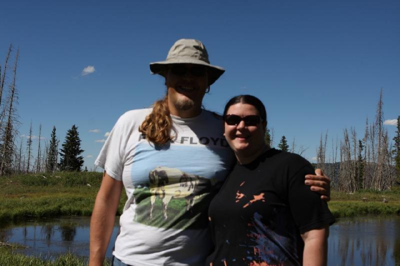 2010-08-21 15:20:35 ** Erica, Ruben, Uinta Berge ** Etwas unscharf und sehr im Schatten. Das nächste Bild ist besser.