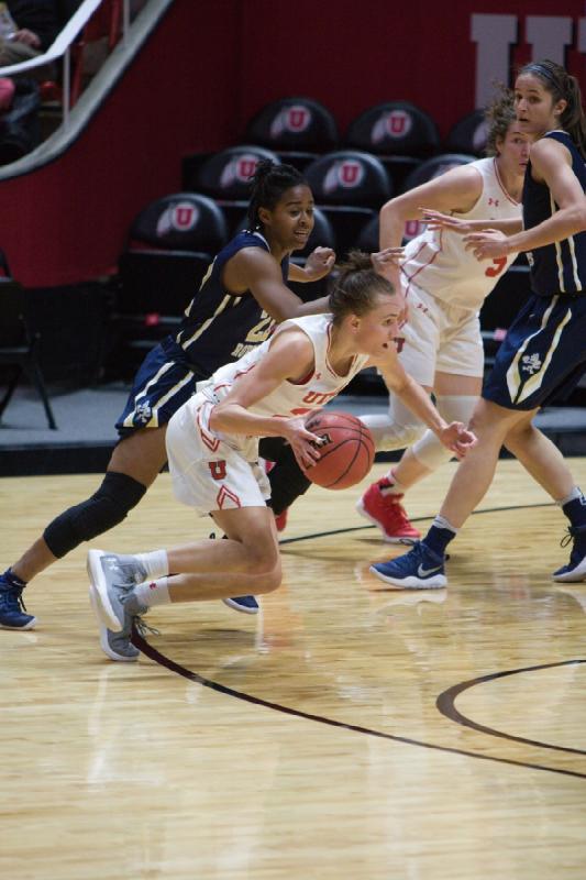 2017-12-21 13:11:14 ** Basketball, Megan Huff, Oral Roberts, Tilar Clark, Utah Utes, Women's Basketball ** 