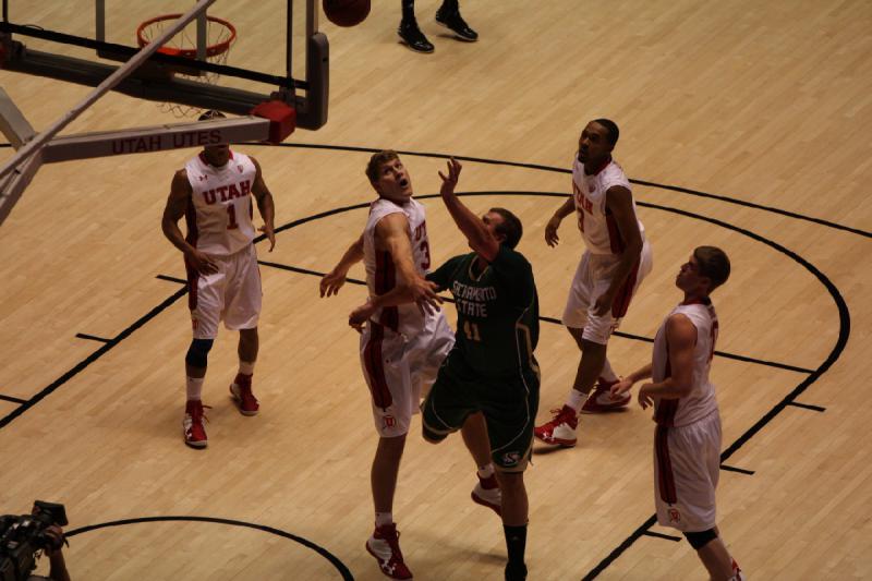 2012-11-16 19:25:23 ** Basketball, Herrenbasketball, Sacramento State, Utah Utes ** 