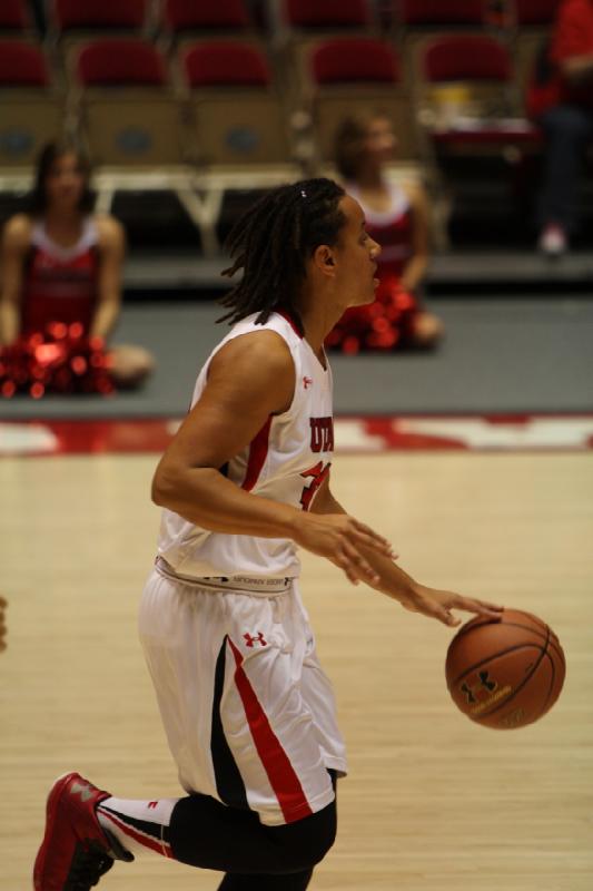 2013-11-08 20:38:37 ** Basketball, Ciera Dunbar, University of Denver, Utah Utes, Women's Basketball ** 