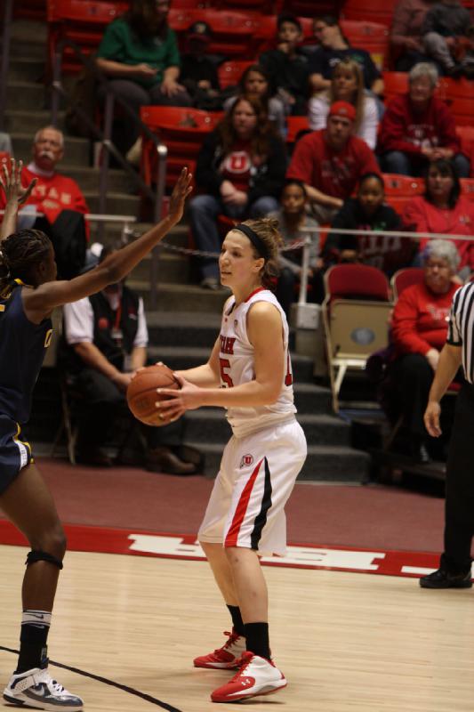 2012-01-15 15:41:51 ** Basketball, California, Michelle Plouffe, Utah Utes, Women's Basketball ** 