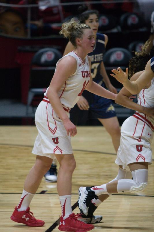 2016-11-12 14:07:22 ** Basketball, Daneesha Provo, Montana State, Paige Crozon, Utah Utes, Women's Basketball ** 