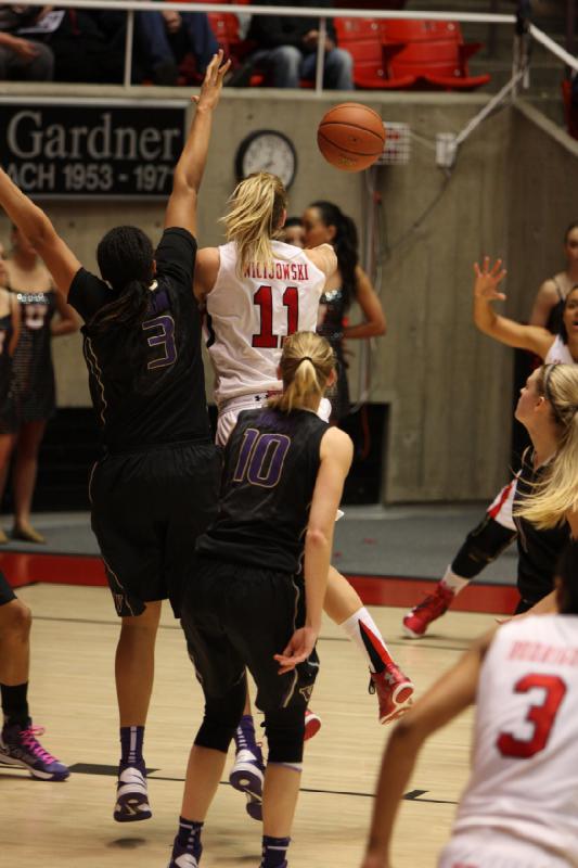 2013-02-22 19:00:39 ** Basketball, Ciera Dunbar, Damenbasketball, Iwalani Rodrigues, Taryn Wicijowski, Utah Utes, Washington ** 