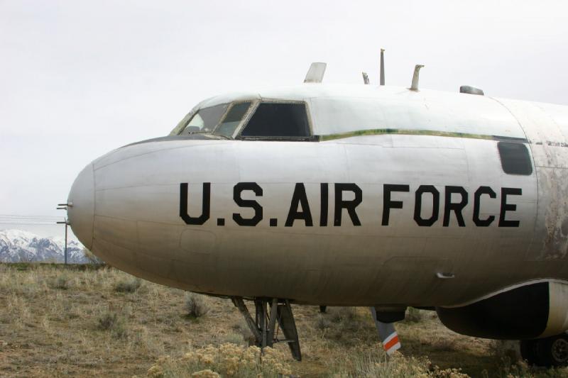 2007-04-01 14:54:10 ** Air Force, Hill AFB, Utah ** Cockpit of the Convair T-29C.