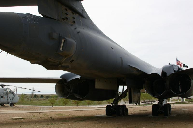 2007-04-01 14:25:44 ** Air Force, Hill AFB, Utah ** Rear of the B-1.