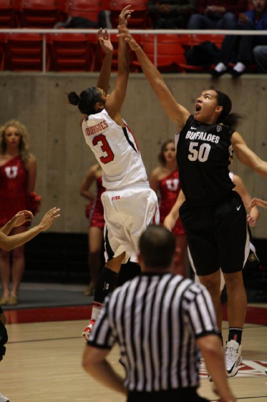 2013-01-13 15:47:14 ** Basketball, Colorado, Damenbasketball, Iwalani Rodrigues, Michelle Plouffe, Utah Utes ** 