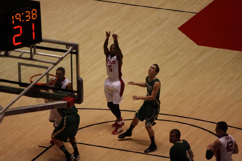 2012-11-16 20:03:16 ** Basketball, Men's Basketball, Sacramento State, Utah Utes ** 