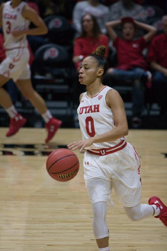 2016-11-19 18:37:41 ** Basketball, Damenbasketball, Kiana Moore, Malia Nawahine, Utah Utes, Utah Valley University ** 