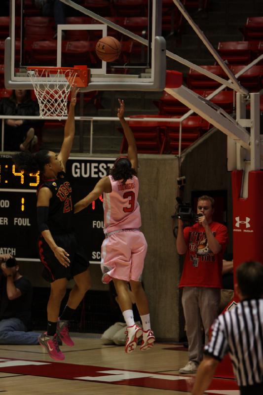 2012-01-28 15:18:42 ** Basketball, Damenbasketball, Iwalani Rodrigues, USC, Utah Utes ** 