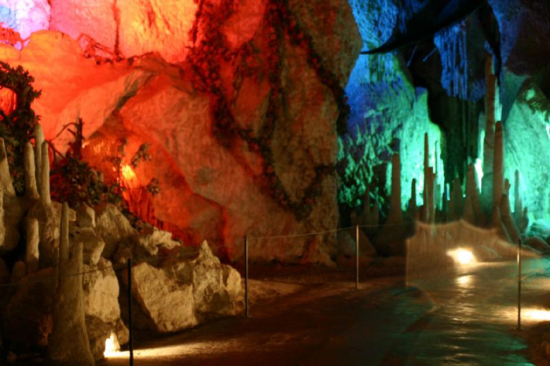 2005-08-20 14:18:20 ** Germany, Munich ** Inside the Wagner grotto. 2005-08-20 14:18:20 ** Germany, Munich ** Inside the Wagner grotto.