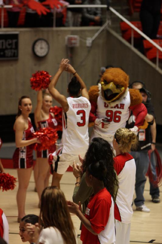 2013-02-24 13:58:32 ** Basketball, Damenbasketball, Iwalani Rodrigues, Swoop, Utah Utes, Washington State ** 