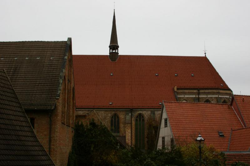 2006-11-26 14:17:02 ** Germany, Rostock ** Church close to the Monastery.