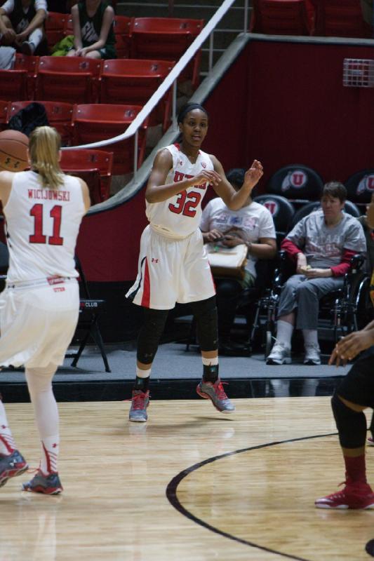 2015-01-11 12:21:09 ** Basketball, Damenbasketball, Tanaeya Boclair, Taryn Wicijowski, USC, Utah Utes ** 