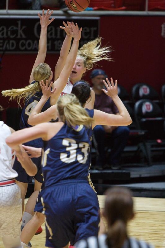 2016-11-03 11:54:40 ** Basketball, Paige Crozon, South Dakota School of Mines & Technology, Utah Utes, Women's Basketball ** 