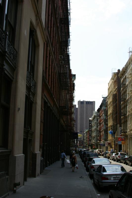 2006-05-06 12:59:28 ** New York ** Eine Straße in SoHo.