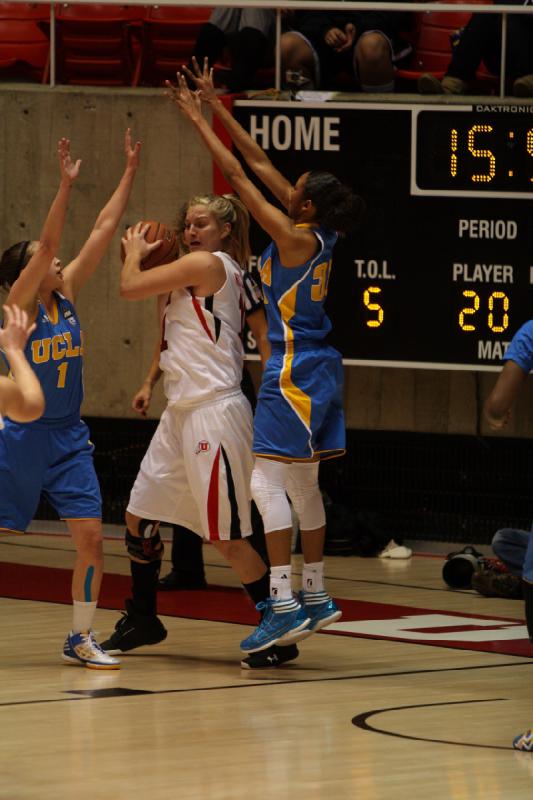2012-01-26 19:04:58 ** Basketball, Damenbasketball, Taryn Wicijowski, UCLA, Utah Utes ** 