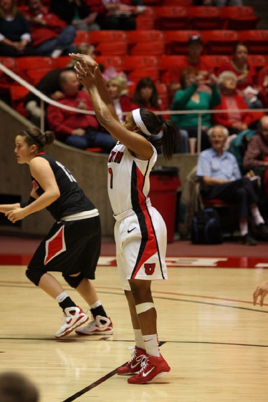 2010-12-20 20:00:38 ** Basketball, Janita Badon, Southern Oregon, Utah Utes, Women's Basketball ** 