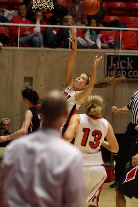 2010-12-20 20:31:23 ** Basketball, Damenbasketball, Michelle Plouffe, Rachel Messer, Southern Oregon, Utah Utes ** 