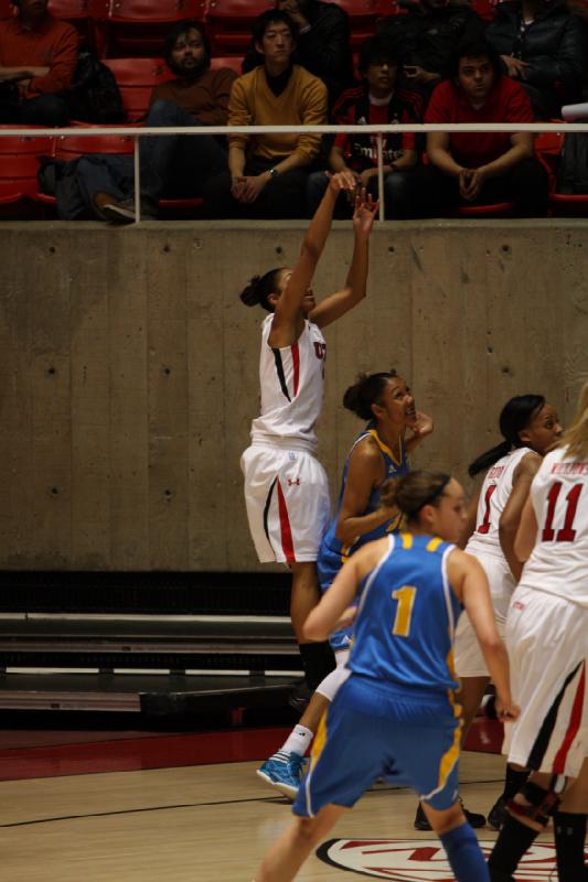 2012-01-26 19:21:09 ** Basketball, Damenbasketball, Iwalani Rodrigues, Janita Badon, Taryn Wicijowski, UCLA, Utah Utes ** 