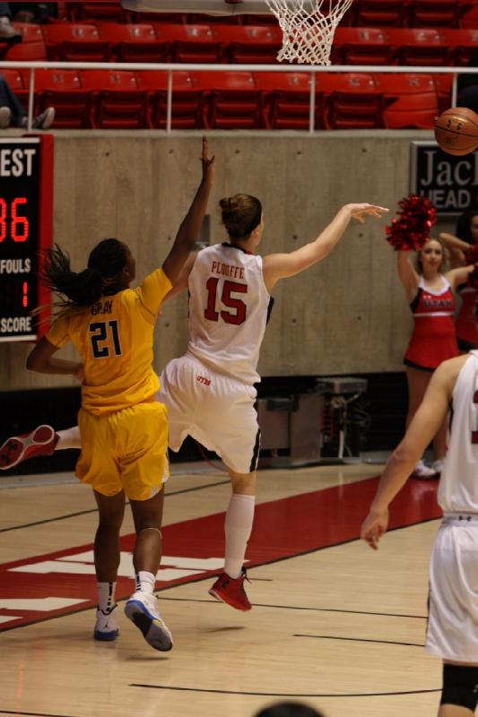 2014-01-12 14:09:44 ** Basketball, Cal, Emily Potter, Michelle Plouffe, Utah Utes, Women's Basketball ** 