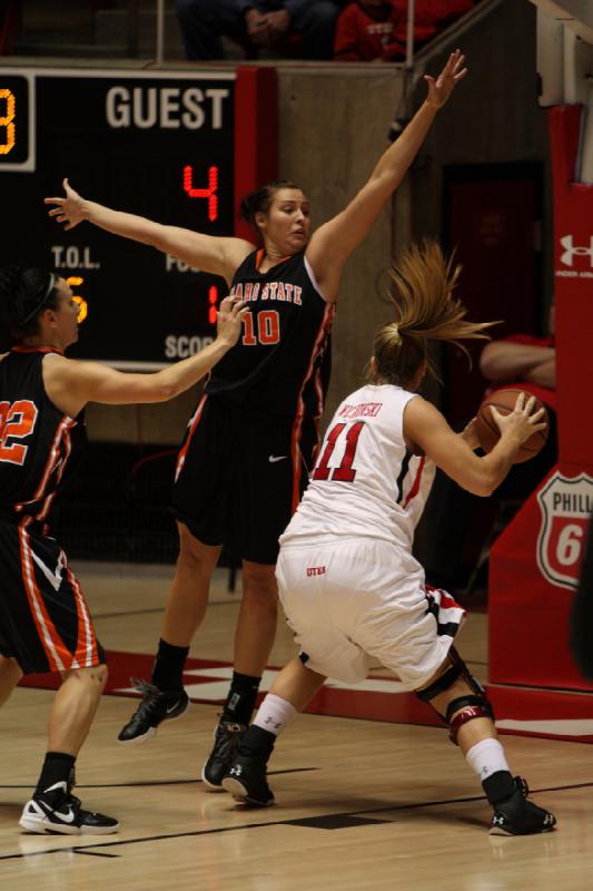 2011-12-06 19:11:34 ** Basketball, Idaho State, Taryn Wicijowski, Utah Utes, Women's Basketball ** 