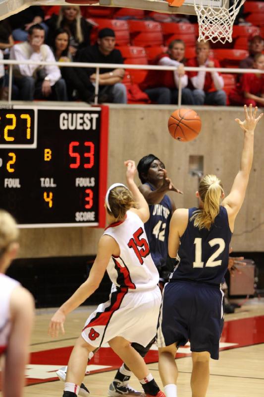 2011-01-01 16:27:02 ** Basketball, Damenbasketball, Michelle Plouffe, Utah State, Utah Utes ** 
