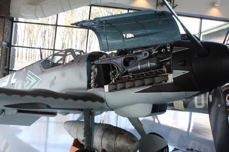 2011-03-26 15:47:00 ** Evergreen Luft- und Raumfahrtmuseum ** 