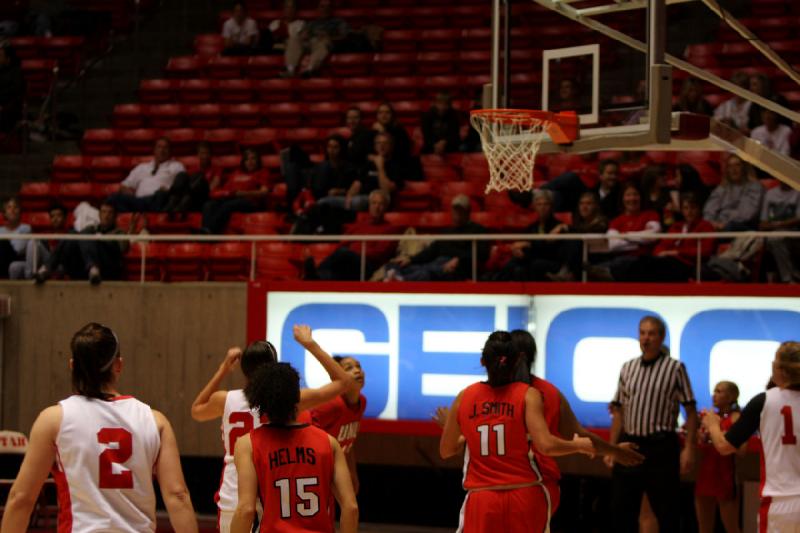 2010-01-16 16:03:01 ** Basketball, Halie Sawyer, Kalee Whipple, UNLV, Utah Utes, Women's Basketball ** 