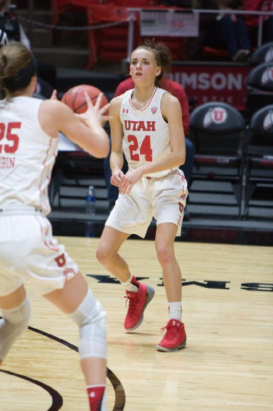 2017-12-05 19:37:44 ** Basketball, Damenbasketball, Maurane Corbin, Pepperdine, Tilar Clark, Utah Utes ** 