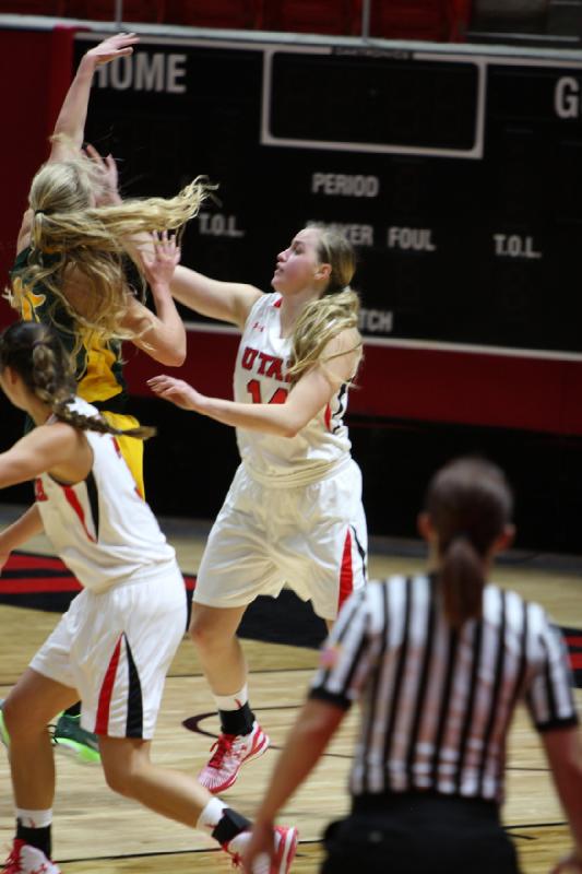 2014-11-05 20:04:43 ** Alaska Anchorage, Basketball, Damenbasketball, Malia Nawahine, Paige Crozon, Utah Utes ** 