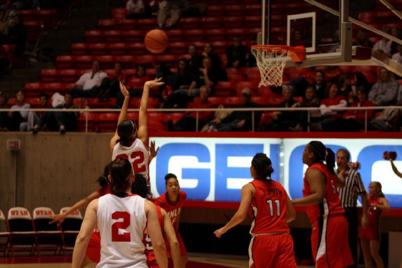 2010-01-16 16:03:01 ** Basketball, Halie Sawyer, Kalee Whipple, UNLV, Utah Utes, Women's Basketball ** 