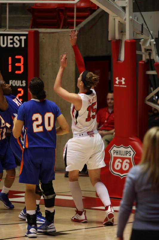 2012-12-15 15:13:38 ** Basketball, Damenbasketball, Houston Baptist Huskies, Michelle Plouffe, Utah Utes ** 