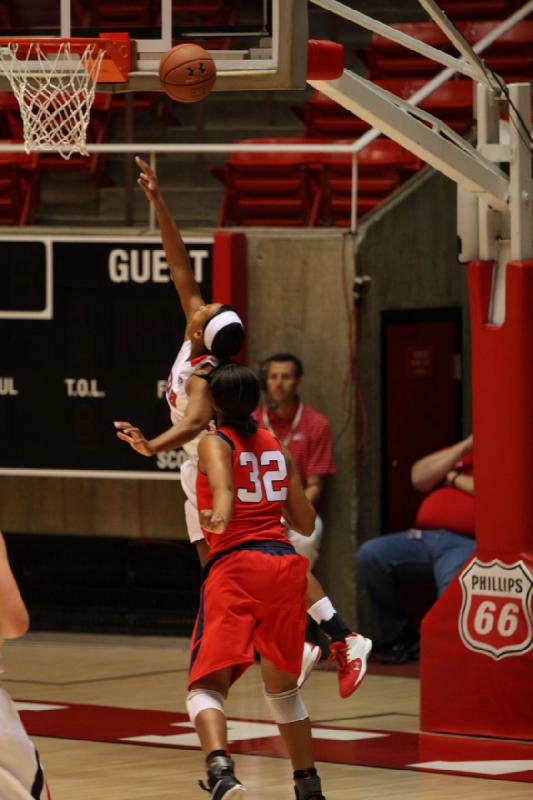 2011-11-05 17:02:55 ** Basketball, Dixie State, Janita Badon, Utah Utes, Women's Basketball ** 