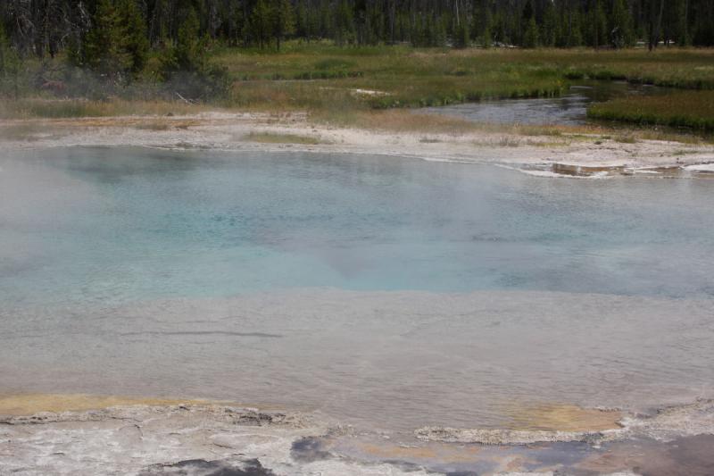 2009-08-03 13:46:04 ** Yellowstone National Park ** 