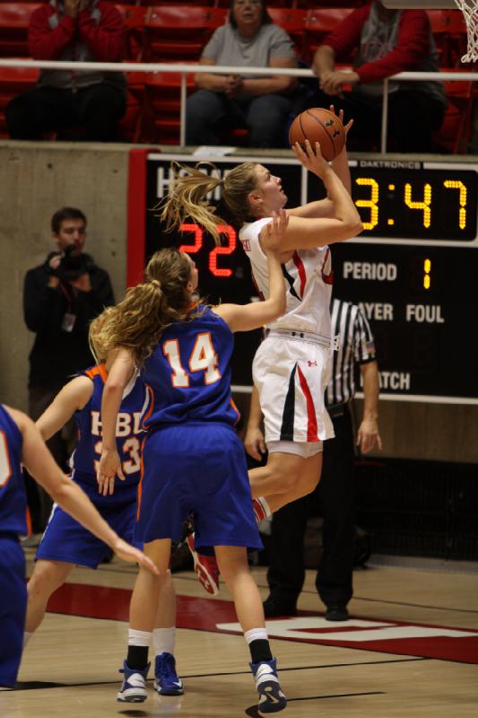 2012-12-15 15:31:29 ** Basketball, Damenbasketball, Houston Baptist Huskies, Taryn Wicijowski, Utah Utes ** 