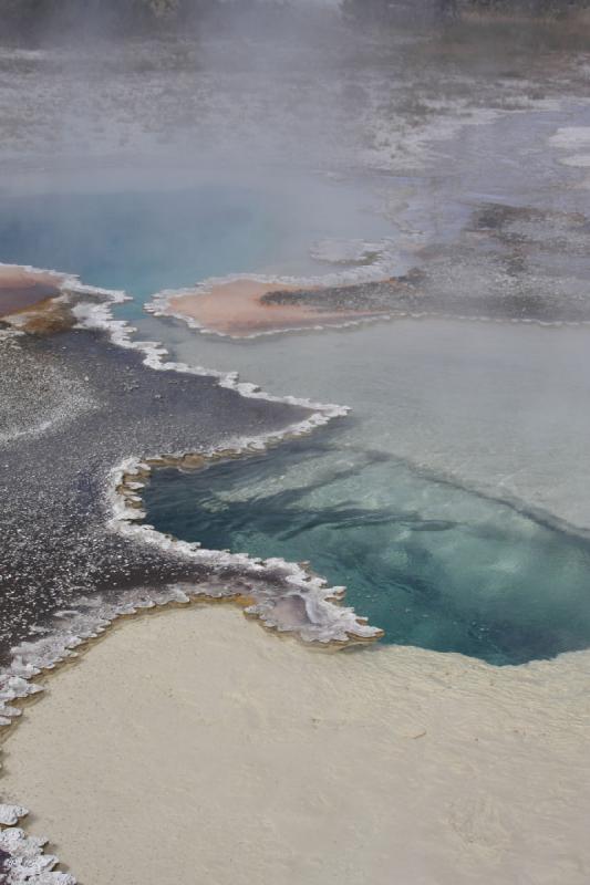 2008-08-15 12:04:07 ** Yellowstone Nationalpark ** Doppelbecken.