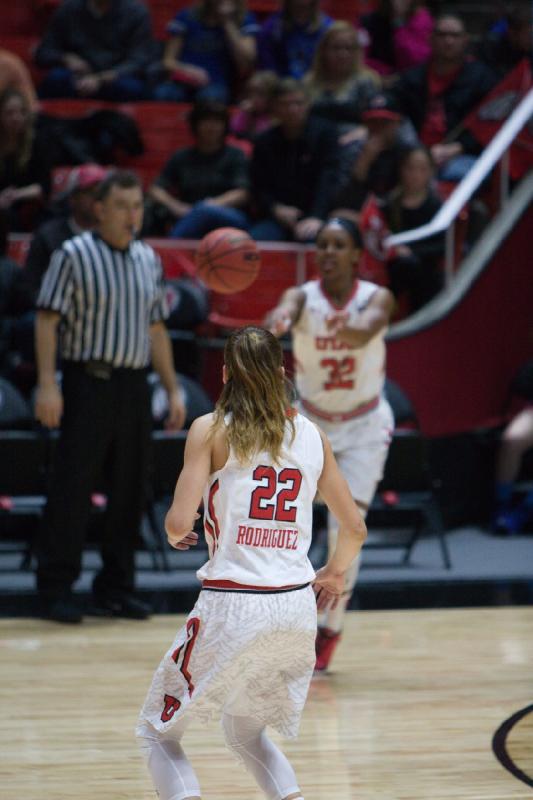 2016-01-29 19:39:29 ** Basketball, Damenbasketball, Danielle Rodriguez, Tanaeya Boclair, USC, Utah Utes ** 