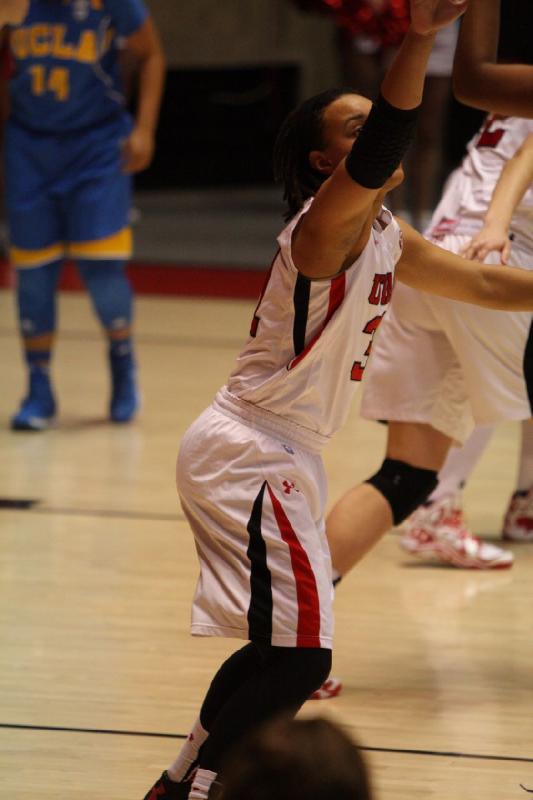 2014-03-02 14:07:27 ** Basketball, Ciera Dunbar, Damenbasketball, Emily Potter, UCLA, Utah Utes ** 