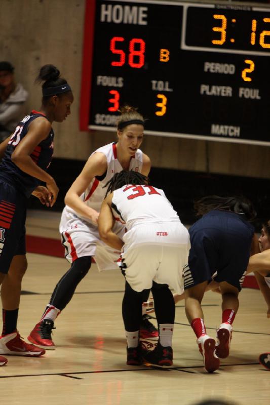 2014-01-26 16:33:00 ** Arizona, Basketball, Ciera Dunbar, Damenbasketball, Michelle Plouffe, Utah Utes ** 