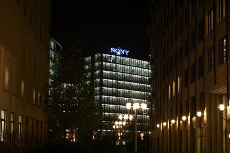 2006-11-27 20:39:30 ** Berlin, Deutschland ** Sony Center.