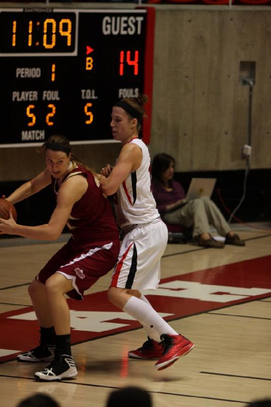 2013-11-08 20:49:03 ** Basketball, Damenbasketball, Michelle Plouffe, University of Denver, Utah Utes ** 