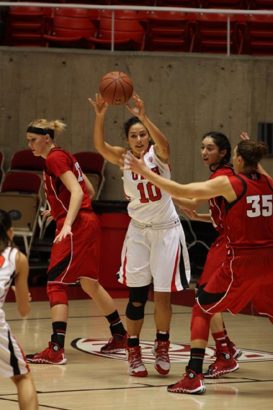 2013-11-15 17:52:29 ** Basketball, Damenbasketball, Danielle Rodriguez, Nakia Arquette, Nebraska, Utah Utes ** 