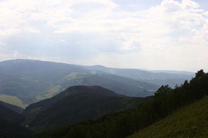 2006-07-23 15:31:22 ** Vail ** Far visibility from the top of the mountain. 2006-07-23 15:31:22 ** Vail ** Far visibility from the top of the mountain.