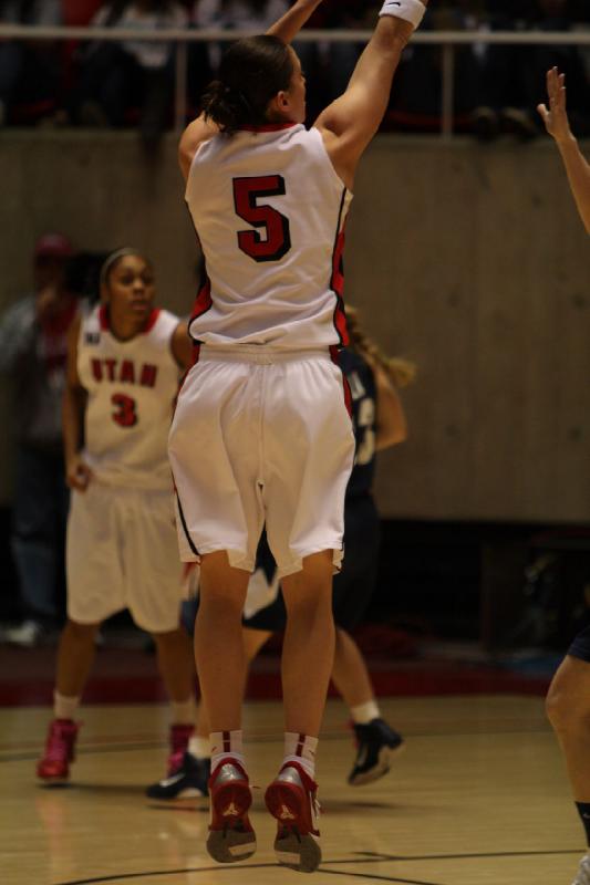 2011-02-12 16:07:59 ** Basketball, BYU, Iwalani Rodrigues, Michelle Harrison, Utah Utes, Women's Basketball ** 