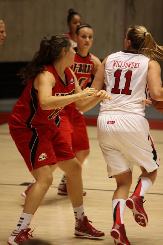 2012-11-13 20:06:57 ** Basketball, Damenbasketball, Iwalani Rodrigues, Southern Utah, Taryn Wicijowski, Utah Utes ** 