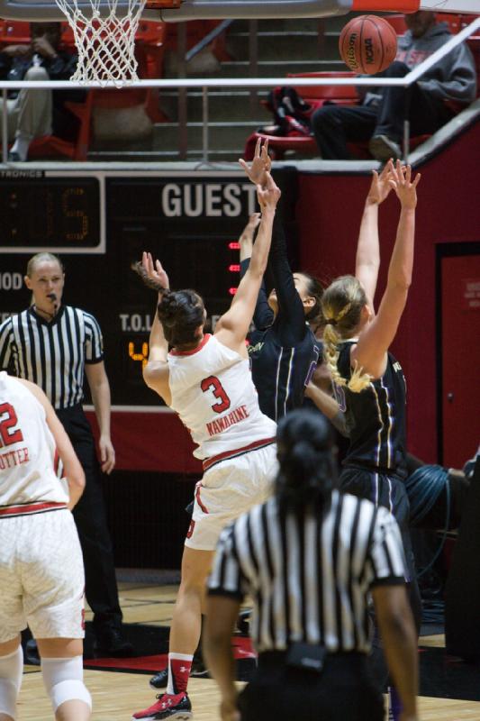 2016-01-04 18:04:54 ** Basketball, Damenbasketball, Emily Potter, Malia Nawahine, Utah Utes, Washington ** 