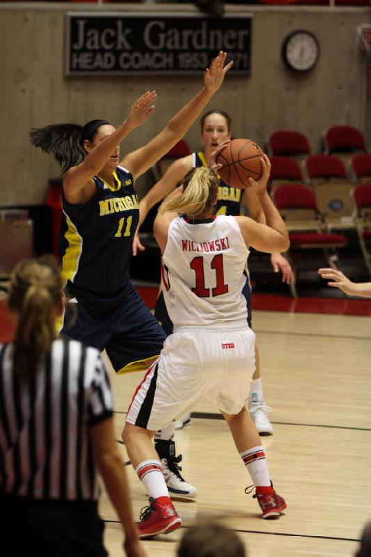 2012-11-16 17:33:46 ** Basketball, Michigan, Taryn Wicijowski, Utah Utes, Women's Basketball ** 