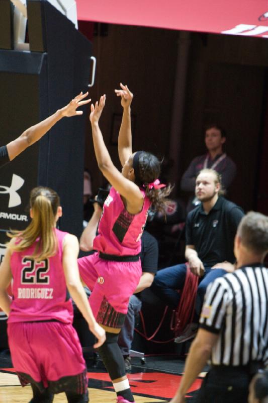 2015-02-13 19:30:54 ** Basketball, Damenbasketball, Danielle Rodriguez, Tanaeya Boclair, Utah Utes, Washington ** 