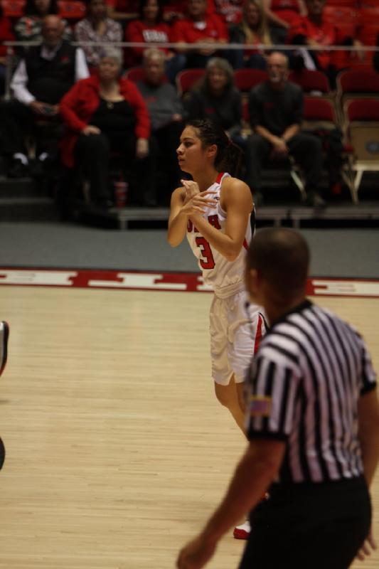 2013-11-08 22:05:55 ** Basketball, Damenbasketball, Malia Nawahine, University of Denver, Utah Utes ** 